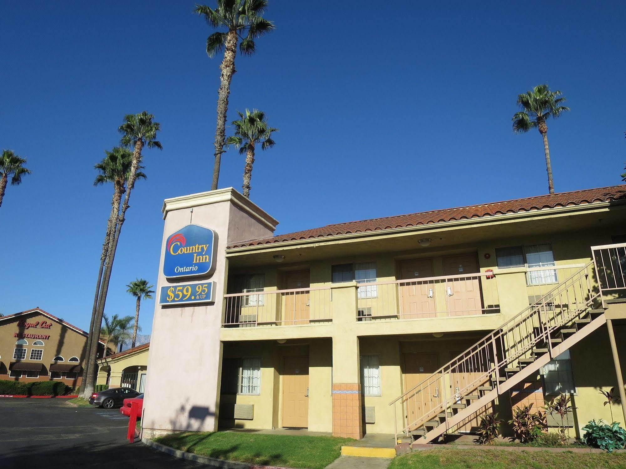 Country Inn Ontario Exterior photo